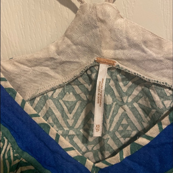 Free People - brand new beautiful top - green and blue - size x-small - Picture 10 of 10